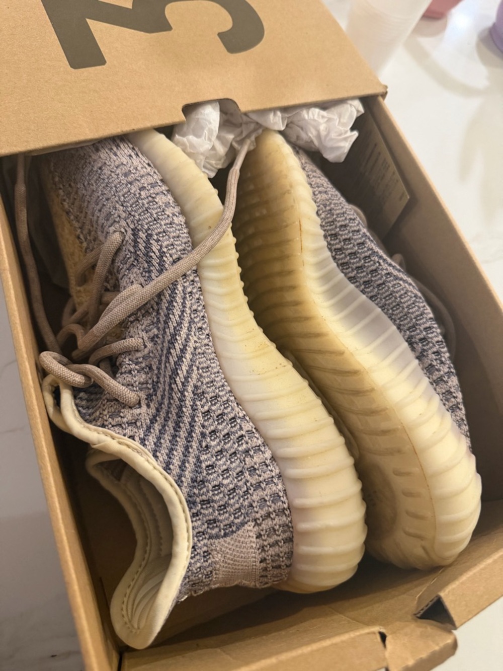 adidas Yeezy Boost 350 V2